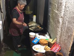 -仓桥直街臭豆腐