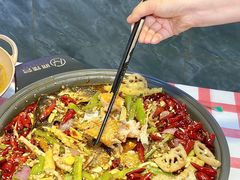 -阆辣荟餐饮(老味道8年·古城店)