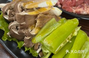 Fresh Mushroom and Green Pepper Stir-fry
