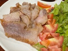 -Dang restaurant (patong phuket)