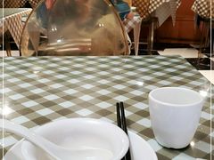 -新大咀港式茶餐厅(宝山万达店)