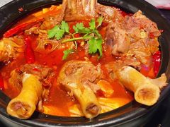 -沪小胖小龙虾(淮海中路旗舰店)