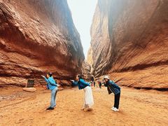 -天山神秘大峡谷