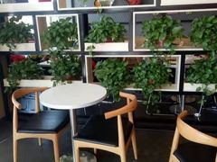 -华莱士·炸鸡汉堡(蜜欢购物店)