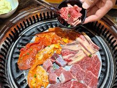 -匠牛亭·锅物烧肉放题自助(昆百大·泰业城店)