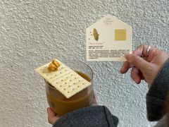 -HUGS coffee(东区店)