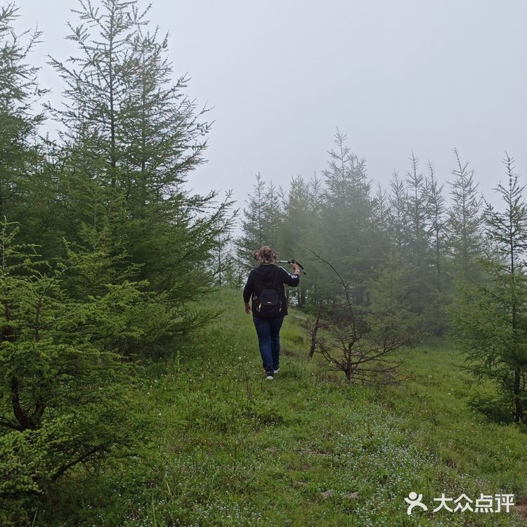 一脚踏两省的跑泉厂村