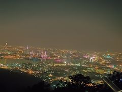 -紫金山山顶公园