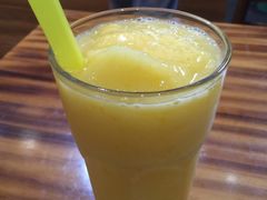 -Rabbit Cafe私房西餐甜点咖啡(栖霞路店)