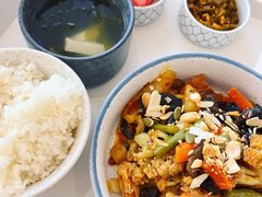 -轻蔬不用等·素食(江苏路店)
