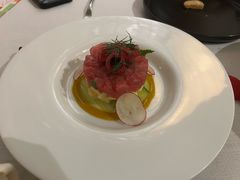 黄鳍金枪鱼塔塔配鲟鱼籽酱-Ponte 意大利餐厅