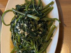 -严记小天府酸菜鱼(西四路店)