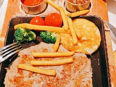 -菲滋意式休闲餐厅(北仑银泰城店)