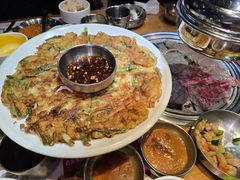 -老炉家木炭烤肉(长江国际店)