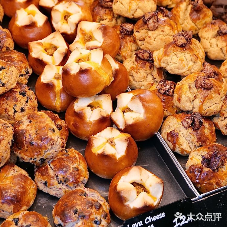 北京最火🔥面包店！不排半小时根本吃不上！