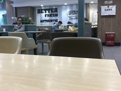 大堂-魏家凉皮(新康隆店)