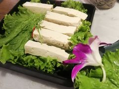 -尚尚仙·酸汤猪手·猪肚鸡火锅(华联万柳购物中心店)