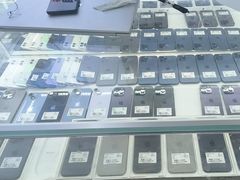 -成硕数码二手优品手机维修(七宝店)