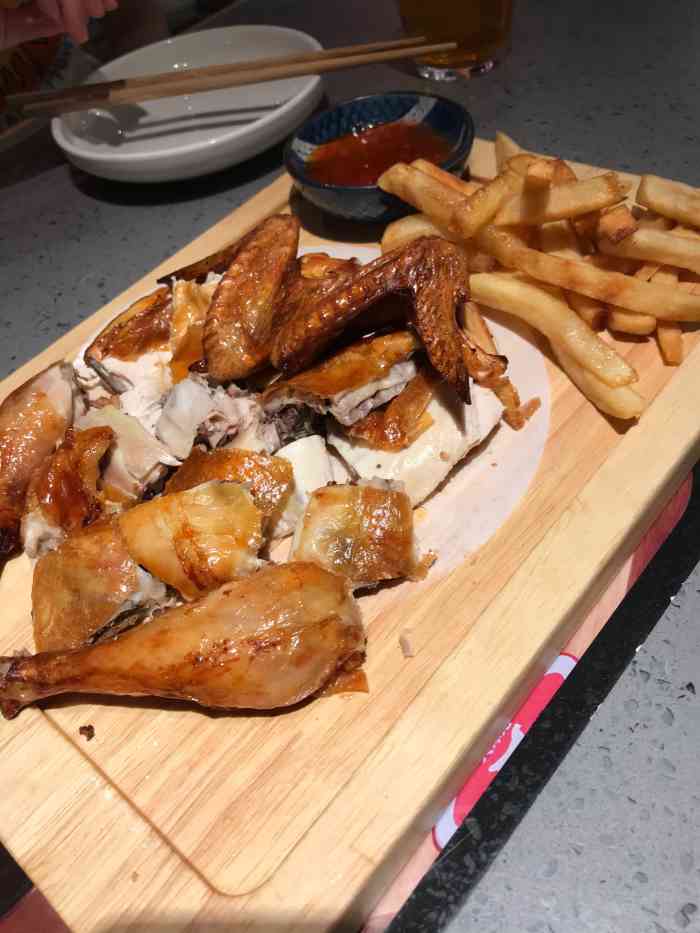 大师兄·手工面·西北菜(保利时光里店)-"在楼上看装修,跟设计师谈了