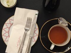 -Salon de The de Joel Robuchon(外滩18号店)