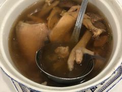 -避风塘潮粤海鲜酒楼