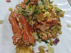 -四川小胡子海鲜(丁村万人海鲜广场店)