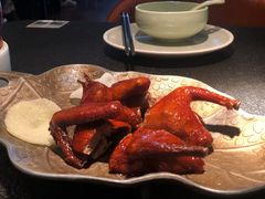 蝴蝶里招牌乳鸽-蝴蝶里·粤菜·点心(龙湖天街&滨江店)