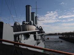 -阿芙乐尔号巡洋舰