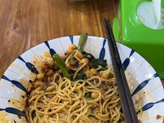 -秦云老太婆摊摊面(长嘉汇两江峯店)