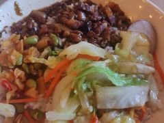大王卤肉Fun-永和大王(蛙嫩鸡香煲煲鲜·军博店)