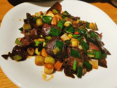 小炒酱黄牛肉-荣小馆(杭州大厦店)