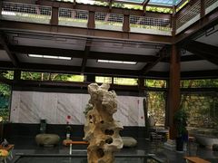 -丫沙底瀑布温泉