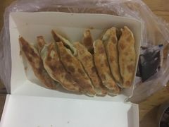 -鲜鲜锅贴(荆山路店)