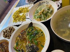 -翁大胖媽媽菜(银海店)