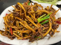 干煸茶树菇-小杨酒家(华苑小区店)