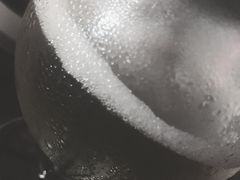 -两棵枇杷树