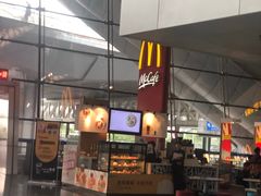 -麦当劳(吴圩机场店)