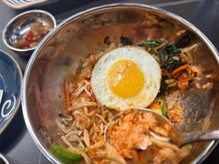 -许哥东北烧烤·铁丳烤串·宫后夹肉(繁花中心店)