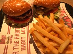-The Habit Burger Grill 哈比特汉堡(复兴soho店)