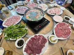 -华哥新鲜猪精品美食