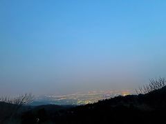 -鬼笑石后山停车场