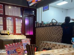 -马路牙子烧烤音乐酒馆(望京店)