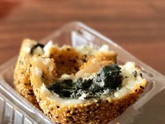 黑洋酥大麻团-白玉兰传统小吃