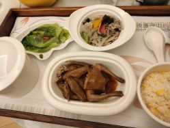 -莉泽月子中心(凯旋江景店)
