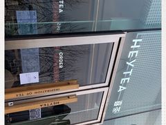 -星巴克(杭州银泰城西一店)