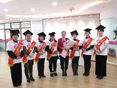 -爱月宝月嫂·育儿嫂(哈尔滨总店)