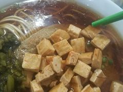 -上海老字号杨梅面条馄饨店(陈家春店)