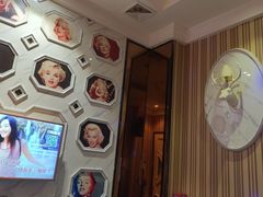 -皇马纯KTV·量贩·聚会(民治店)