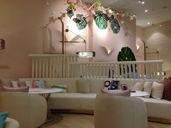 -MEET缘燕窝甜品&Tang's cake(华润万象城店)