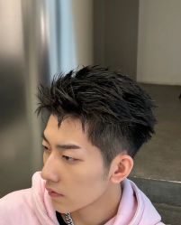 -丝语萱形象